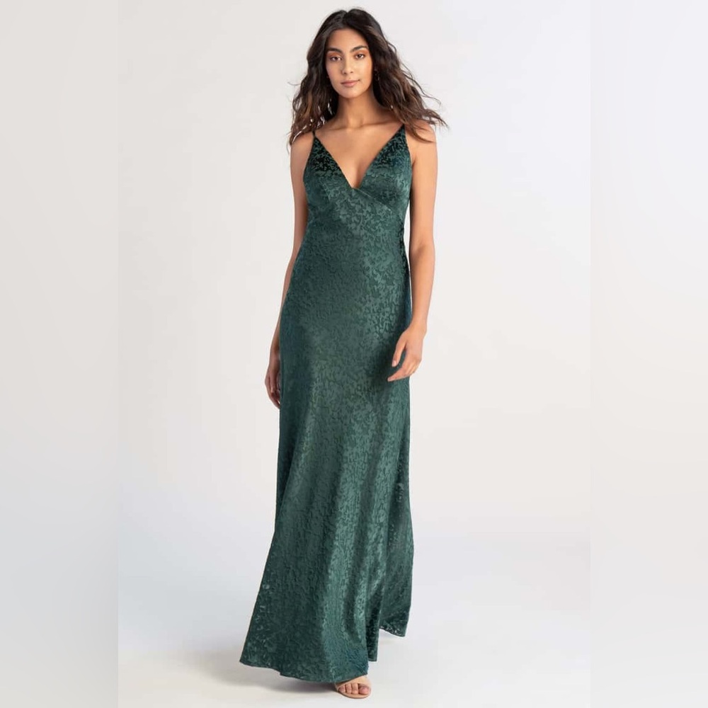 Jenny Yoo Gabriela Dress in Emerald green, size 6, new with tags